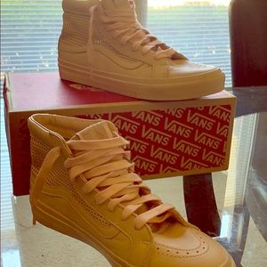 Leather nude Vans